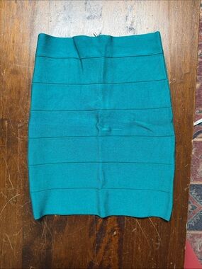 Bebe bandage skirt